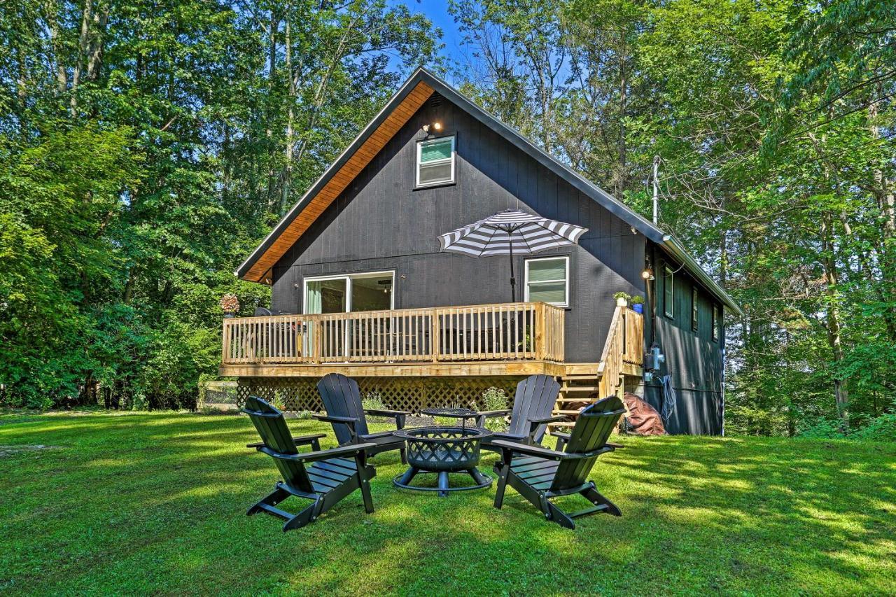 Modern East Stroudsburg Home With Deck And Gas Grill! Esterno foto