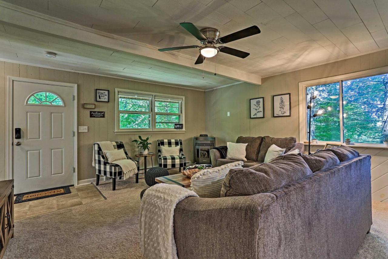 Modern East Stroudsburg Home With Deck And Gas Grill! Esterno foto
