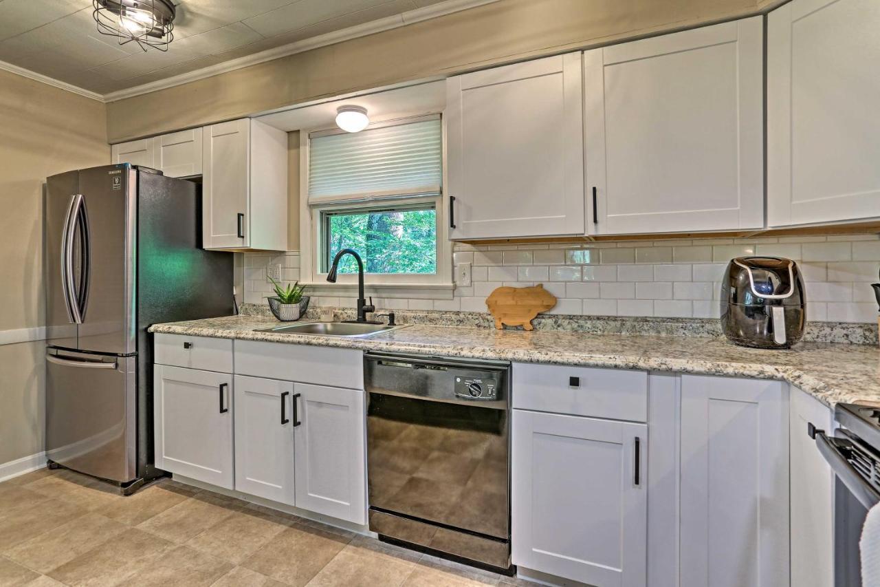 Modern East Stroudsburg Home With Deck And Gas Grill! Esterno foto