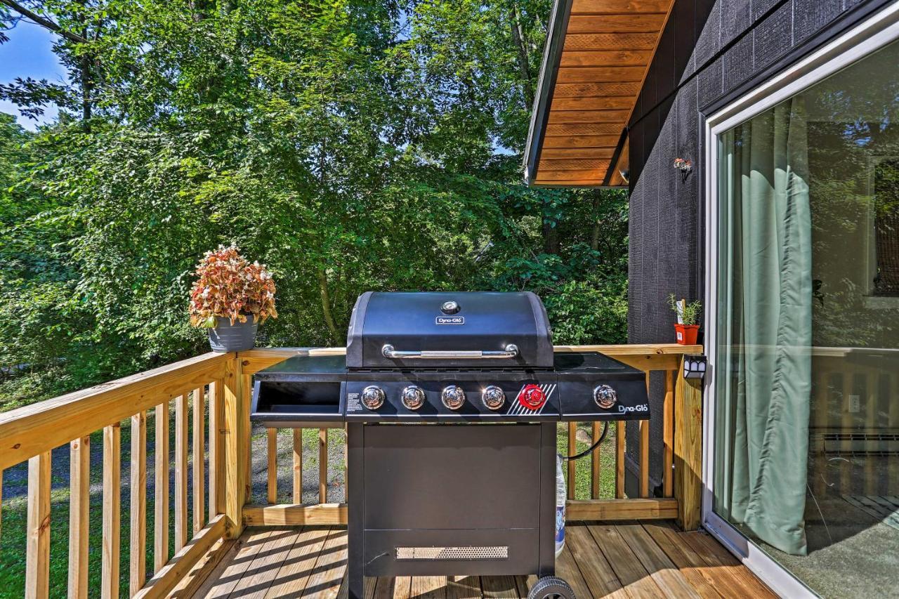 Modern East Stroudsburg Home With Deck And Gas Grill! Esterno foto
